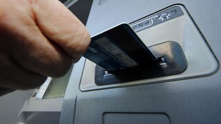 banka debetná karta kreditka peniaze 1140 (TASR)